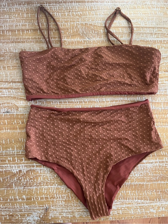 l*space Other - l*space On the Dot Texture Rebel Bikini Set in Tobacco